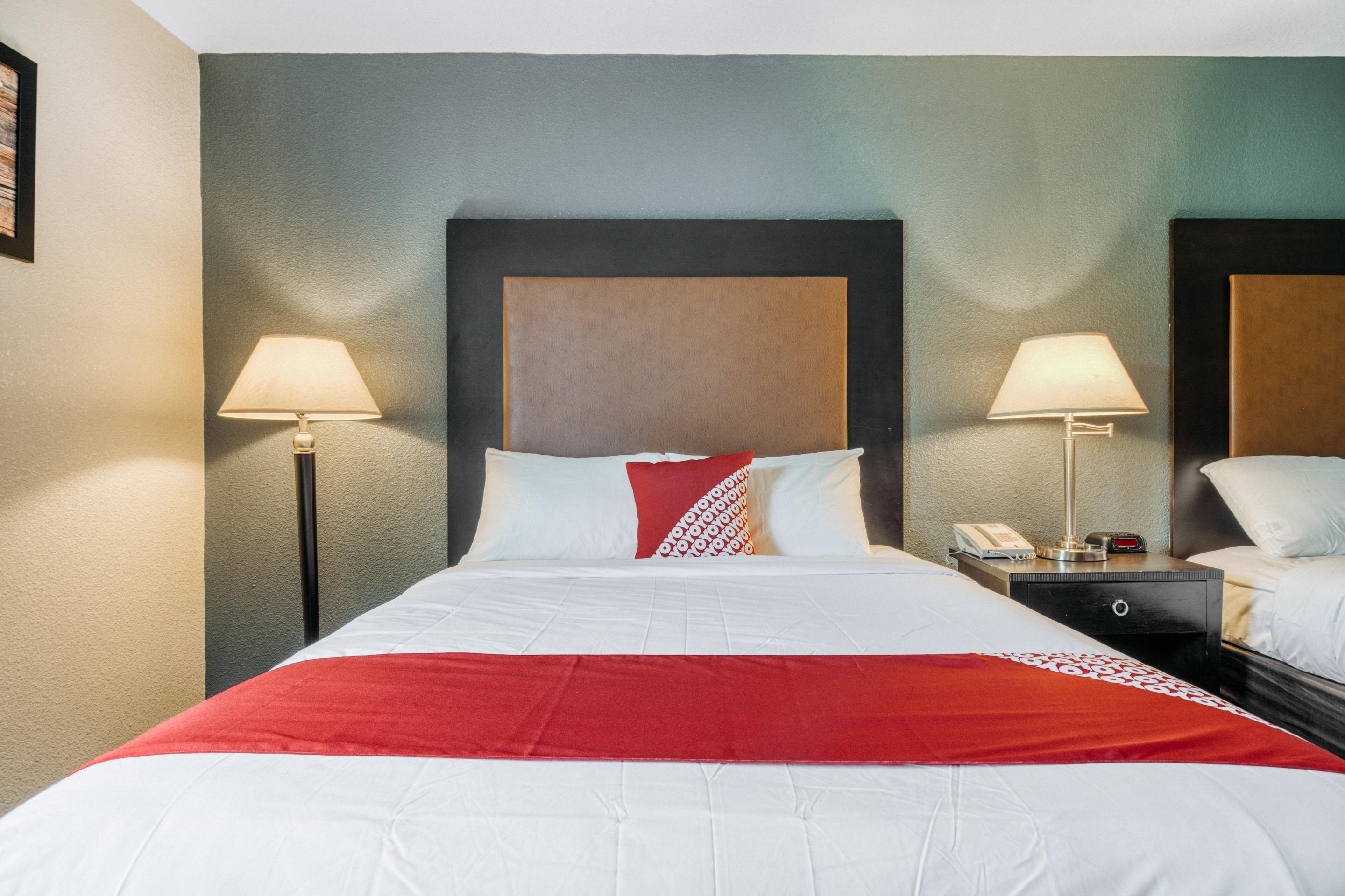 Econo Lodge Inn And Suites Dentsville Buitenkant foto