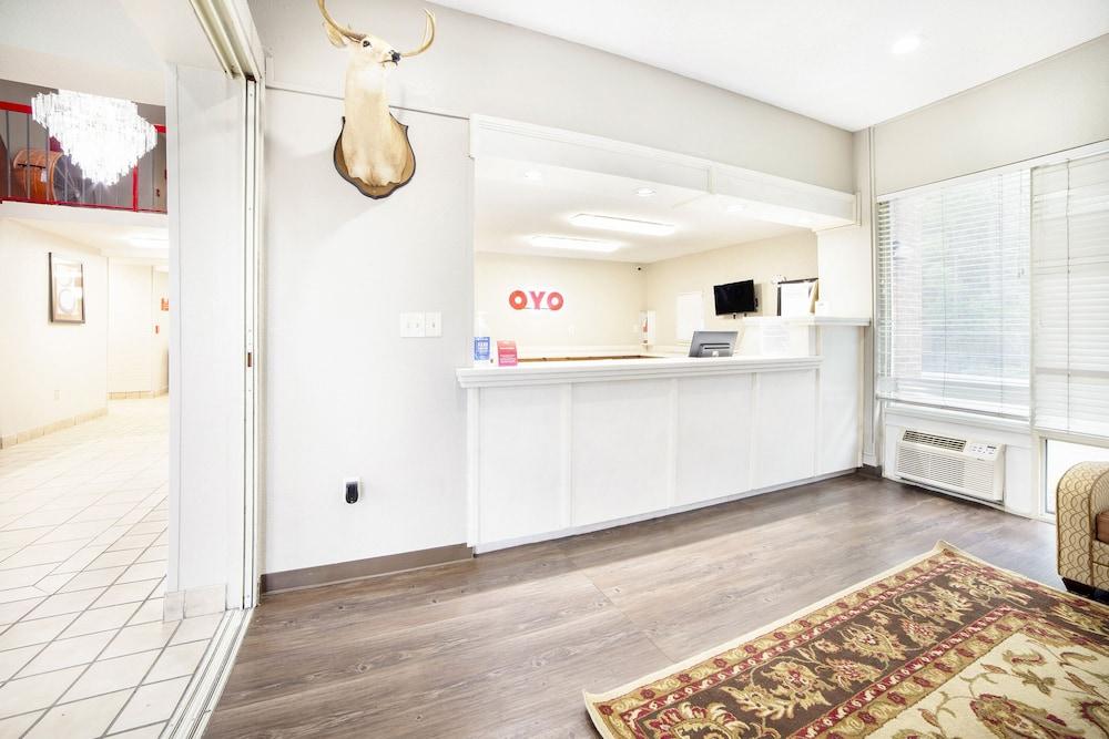 Econo Lodge Inn And Suites Dentsville Buitenkant foto