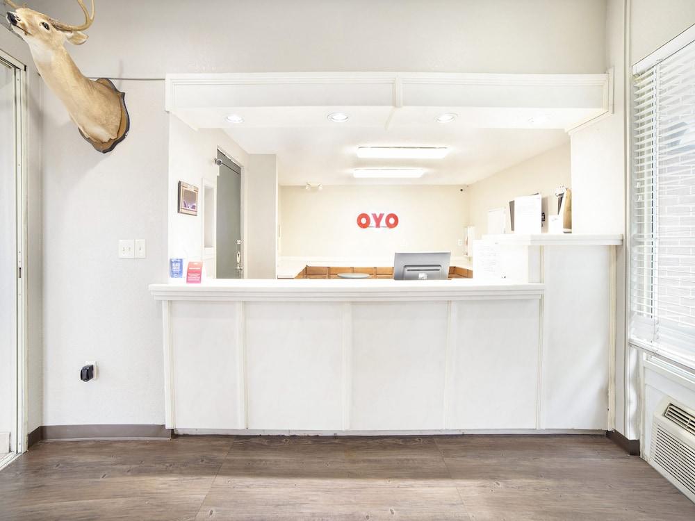 Econo Lodge Inn And Suites Dentsville Buitenkant foto