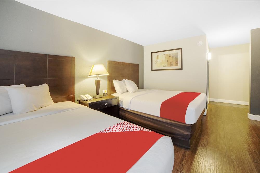 Econo Lodge Inn And Suites Dentsville Buitenkant foto